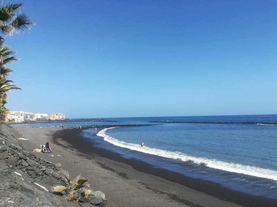 En Las Nubes De Gueimar بويرتيتو دو غويمار المظهر الخارجي الصورة